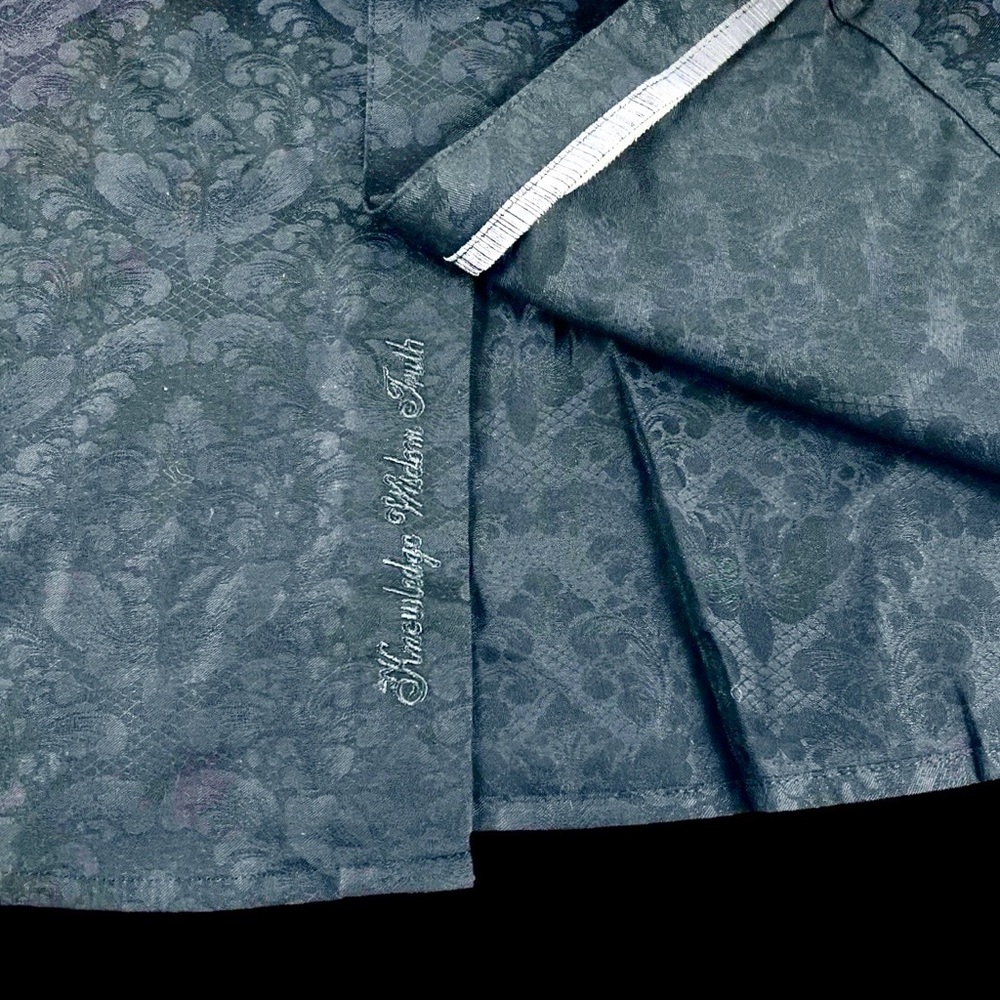 Robert Graham Black Patterned Dress Shirt (Prom Ready) with paisley trim. - Picture 8 of 8